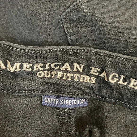 American Eagle size 8 high rise black jeggings. - Picture 7 of 11